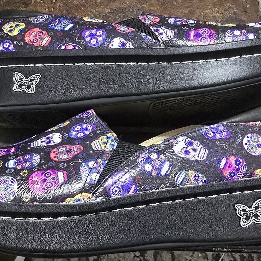 Alegria Sugar Skull Print Nurses Shoes Slip On Sz 41